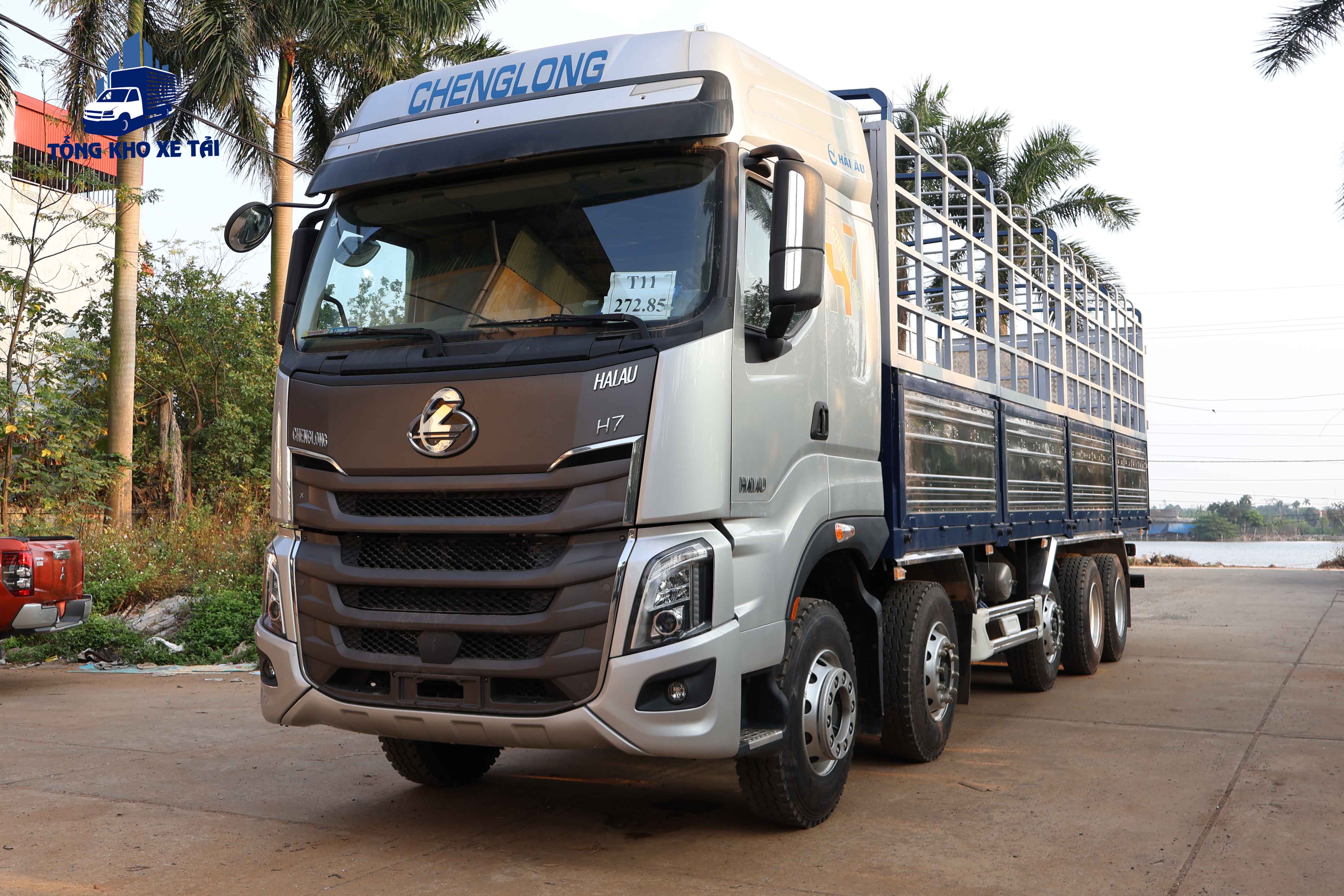 XE TẢI 5 CHÂN CHENGLONG H7 360Hp THÙNG MUI BẠT ĐỜI 2026